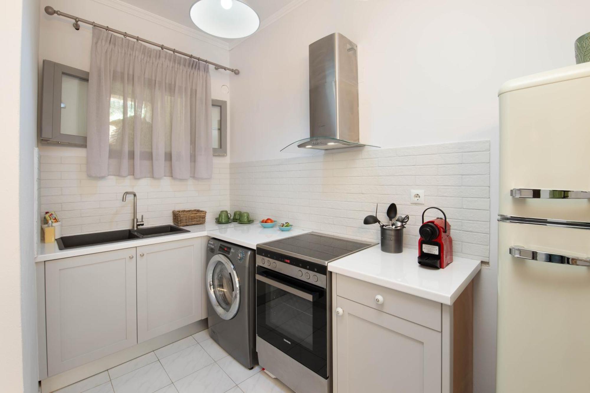Marilu'S, Paxos Port House Apartment Gaios Ngoại thất bức ảnh